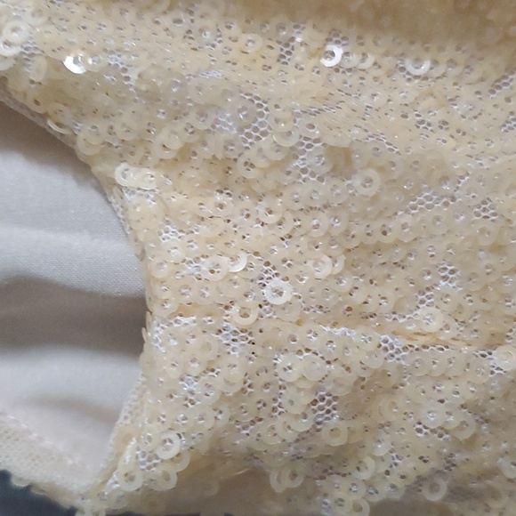 Wow 7forallmankind top womens size xs x-small yellow sequins sequin spring - Picture 10 of 10